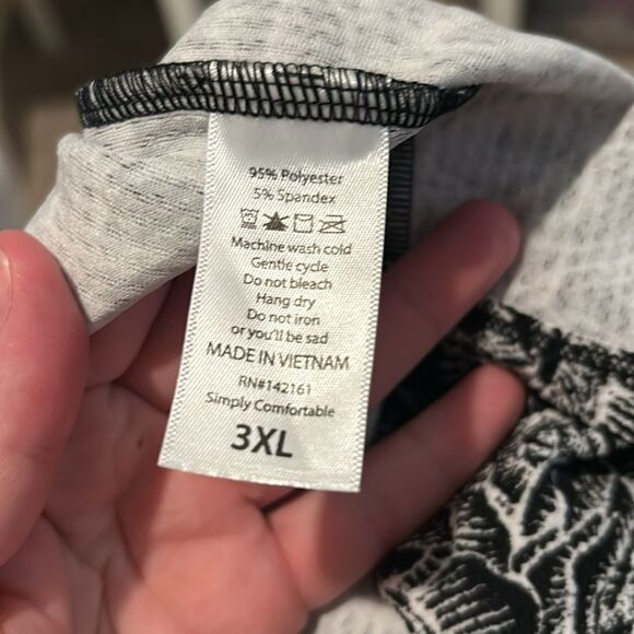 Lularoe 3XL Cassie skirt C - Picture 3 of 4